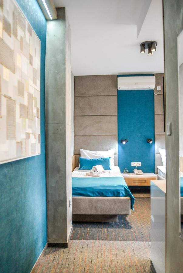 Garni Hotel King ครากูเยวัตส์ ภายนอก รูปภาพ