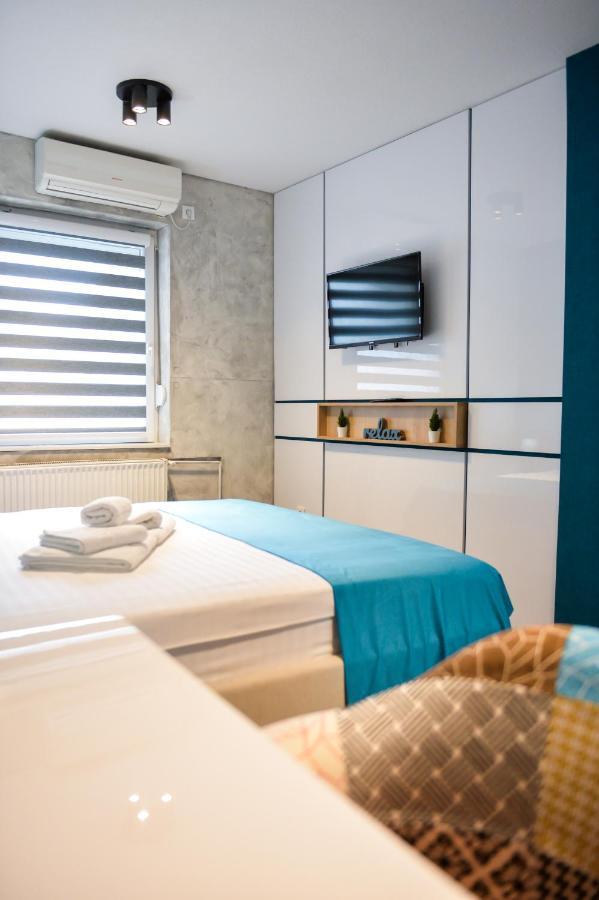 Garni Hotel King ครากูเยวัตส์ ภายนอก รูปภาพ