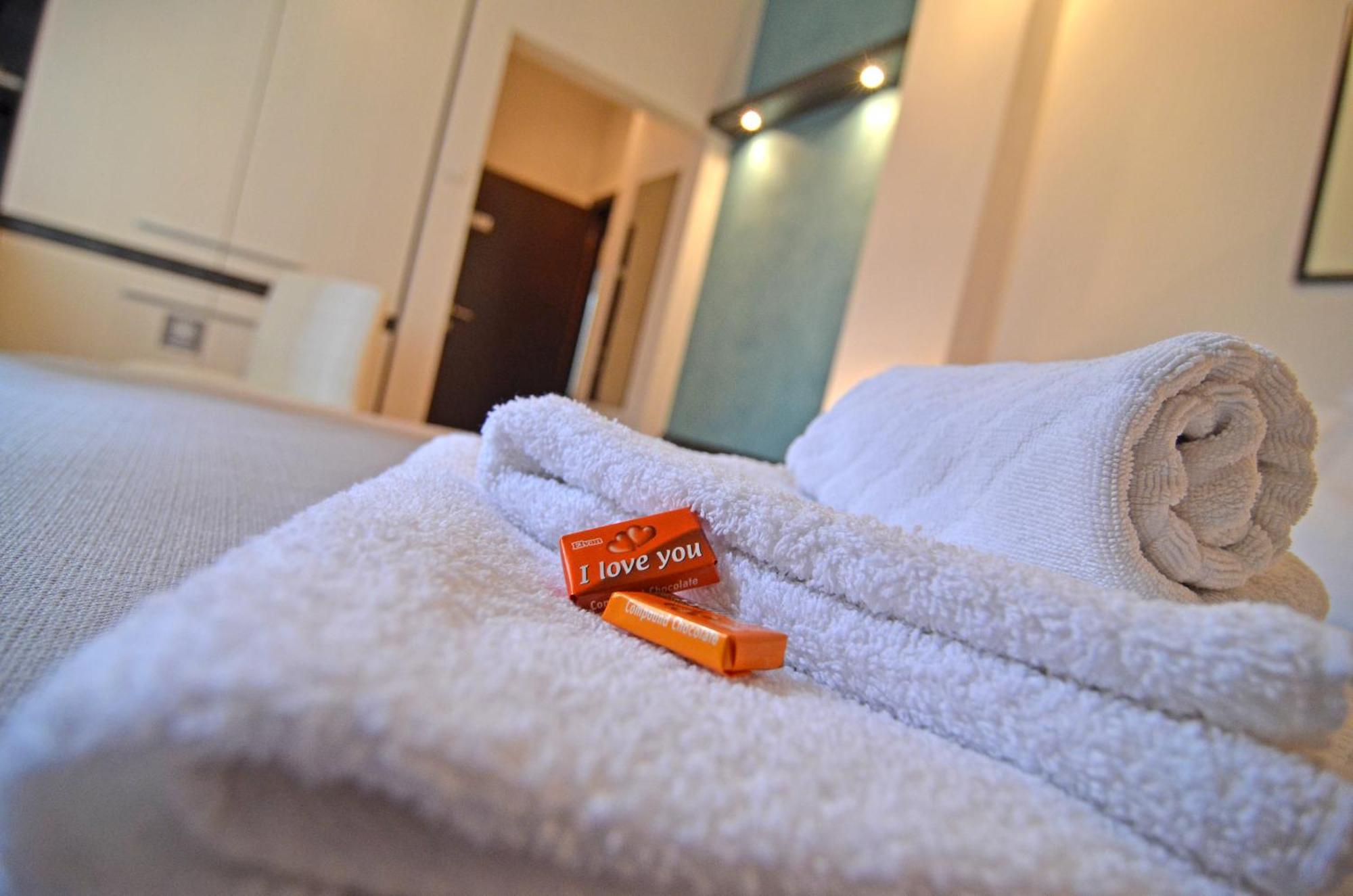 Garni Hotel King ครากูเยวัตส์ ภายนอก รูปภาพ